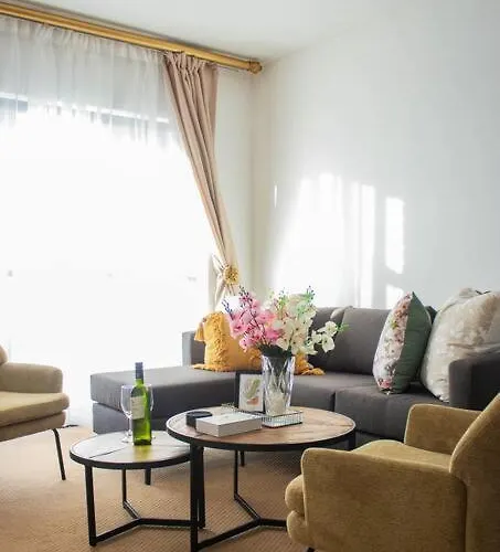 City Break - Luxury Golf Estate & Country Club
